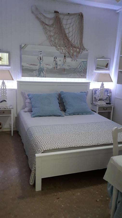 Chambres D'Hotes Chez Catherine A Reus Chambre Bord De Mer Avec Salle De Bains Privee Kültér fotó